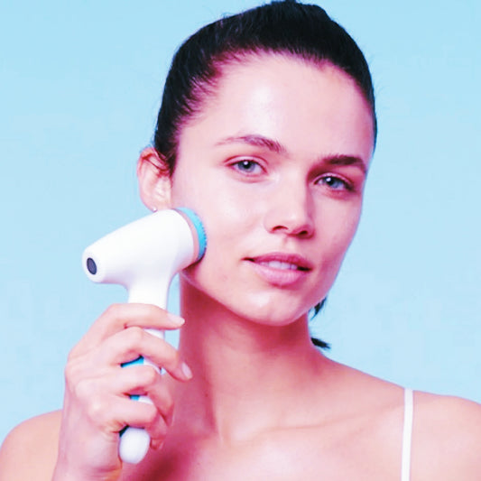 ageLOC® LumiSpa™ iO Cleansing Kit – Normale bis Mischhaut